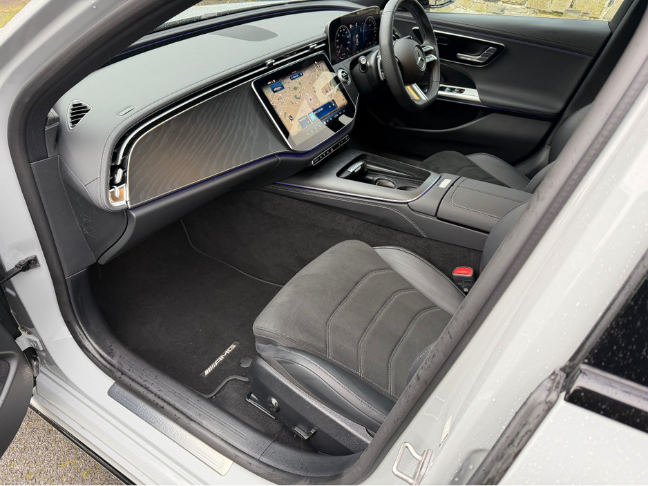 2024 Mercedes-Benz E Class STUNNING LOOKING URBAN EDITION HYBRID PHEV//STUNNING IN ALPINE GREY//VERY LOW MILEAGE//SIMI AND AA DEALER €66,950