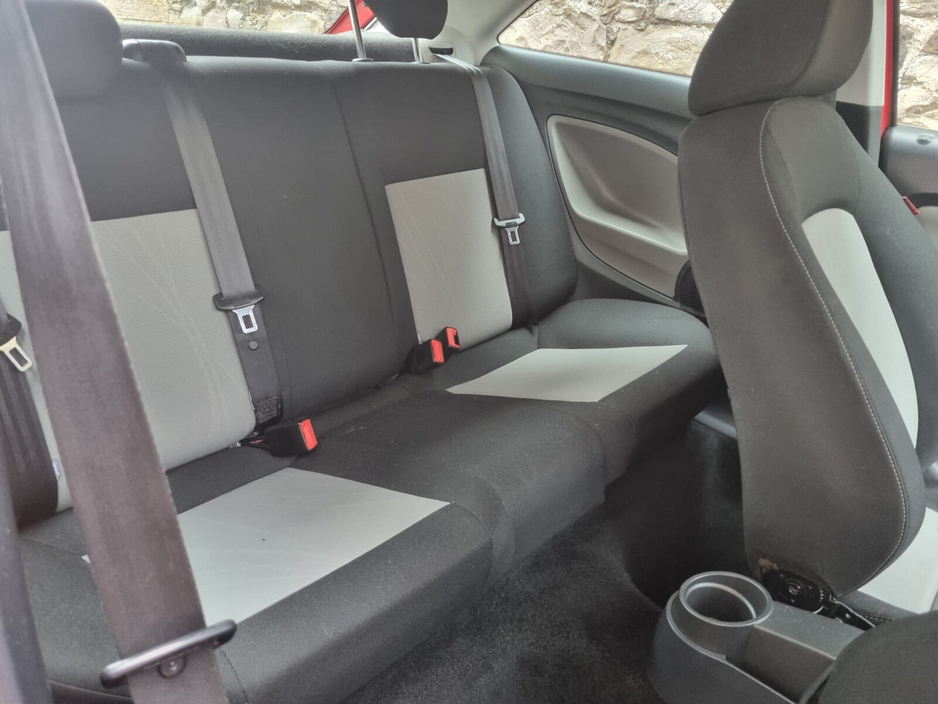 2014 SEAT Ibiza SC 1.4 TSI 184hp Cupra DSG €4,500