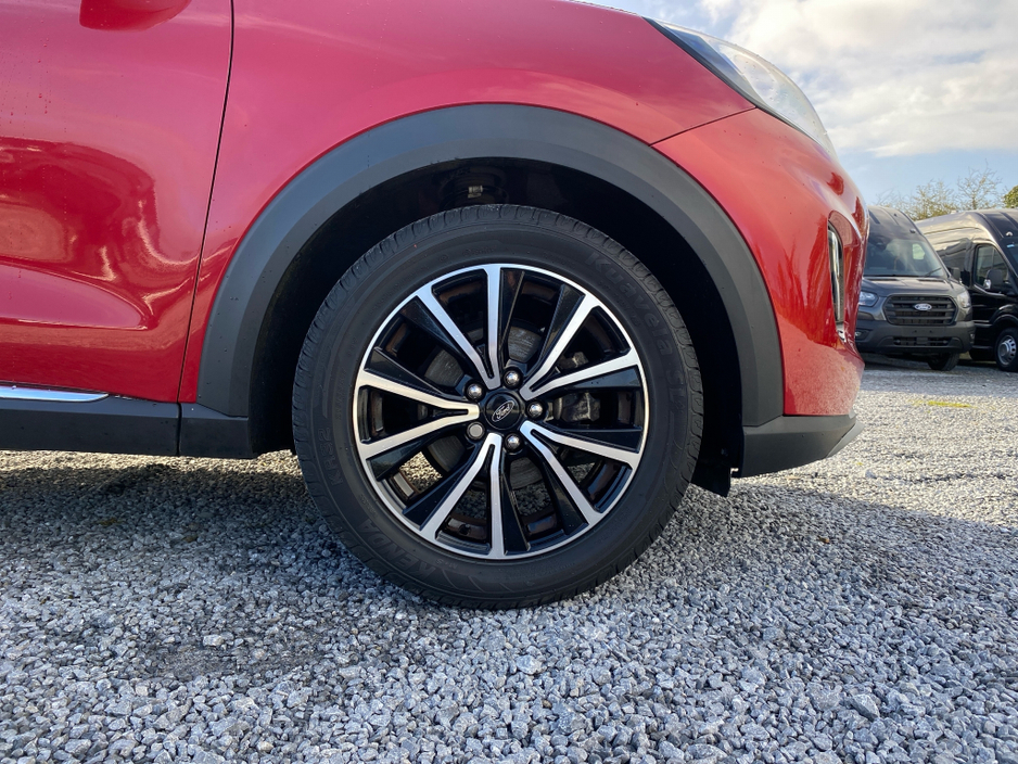 2023 Ford Puma - image 21