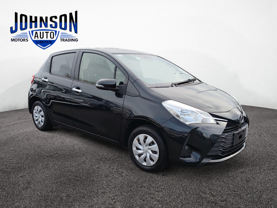 2018 Toyota Vitz - image 8