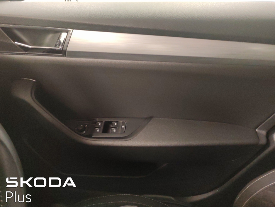 2023 Skoda Superb AMBITION 2.0 TDI 150HP 5DR €32,950