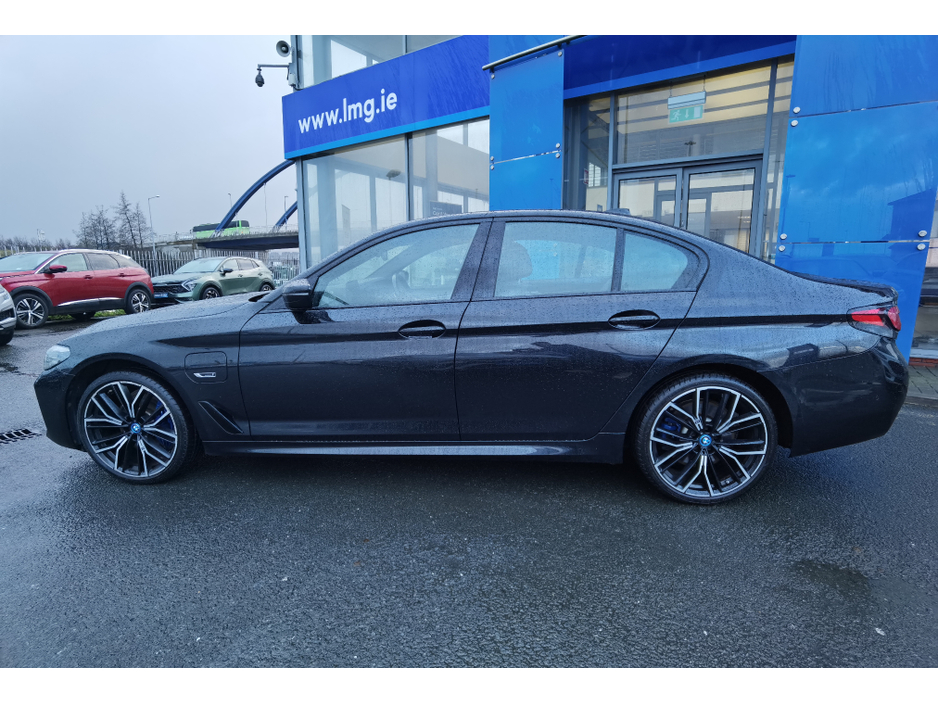 2022 BMW 5 Series 530E M SPORT AUTOMATIC PETROL PLUG-IN HYBRID - FINANCE AVAILABLE - CALL US TODAY ON 01 492 6566 OR 087-092 5525 €35,950