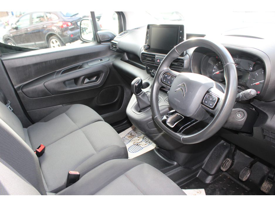 2021 Citroen Berlingo SLIDING SIDE DOOR ENT BLUEHDI 75 MWB 3DR 3 SEAT €13,950