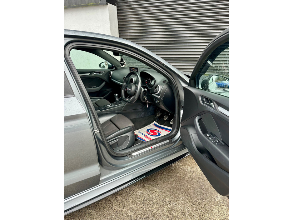 2018 Audi A3 - image 14