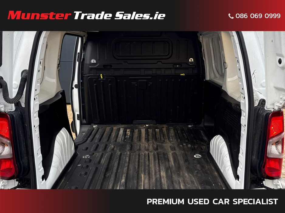 2022 Citroen Berlingo 1.5 BlueHDI 1 Owner Low Kms €12,950
