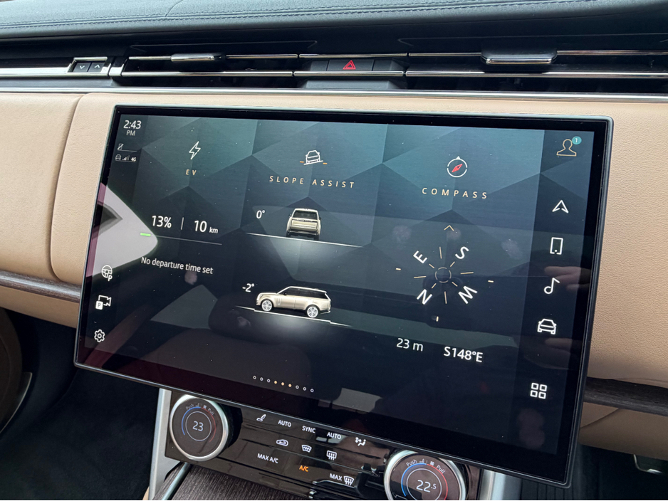 2023 Land Rover Range Rover - image 26