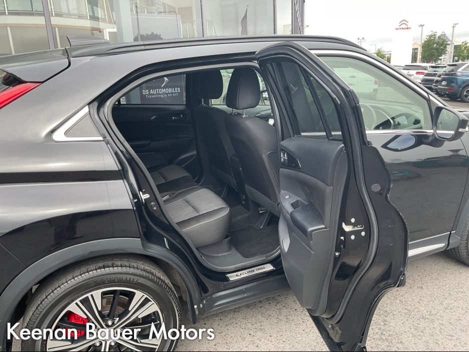 2019 Mitsubishi Eclipse Cross - image 9