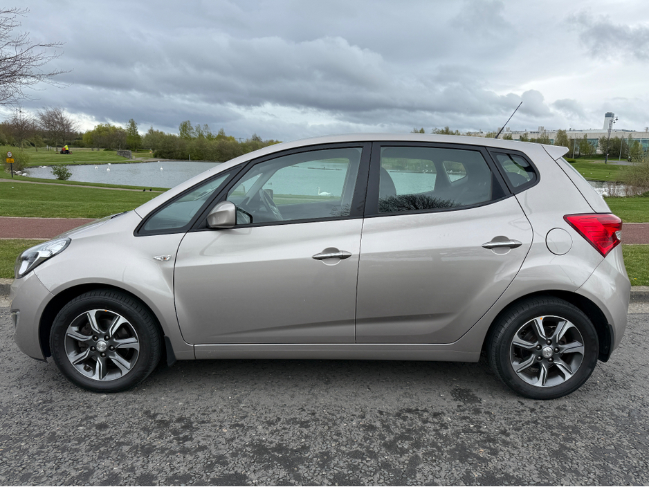 2018 Hyundai ix20 - image 5