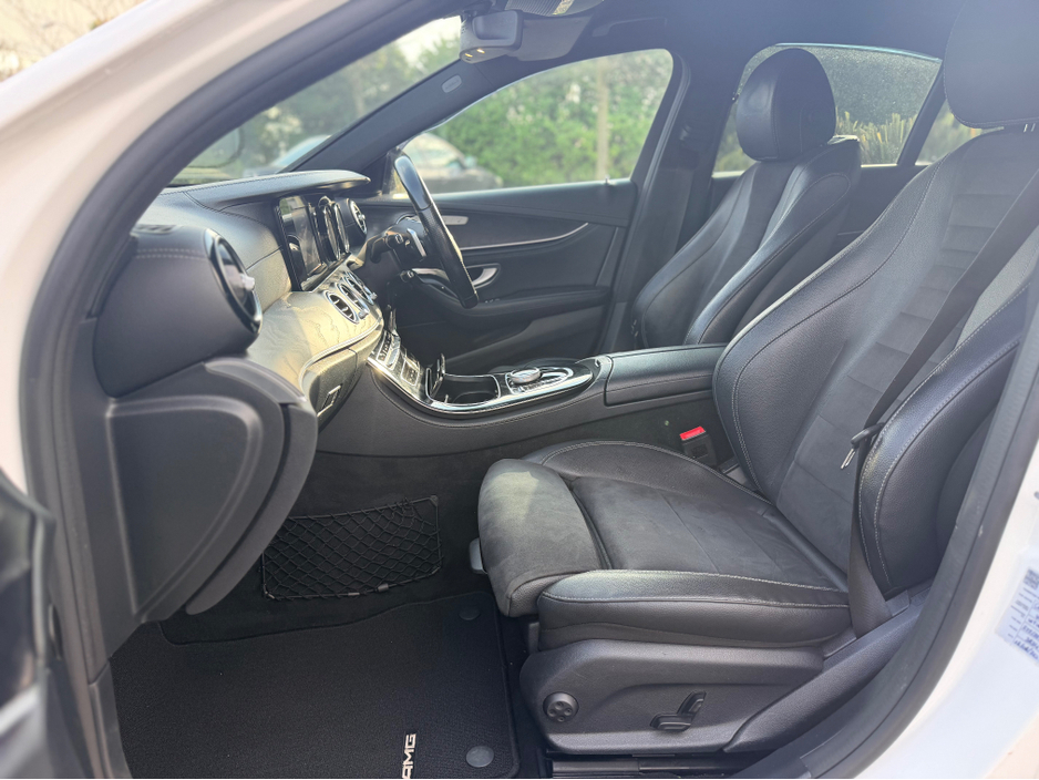 2016 Mercedes-Benz E Class - image 12