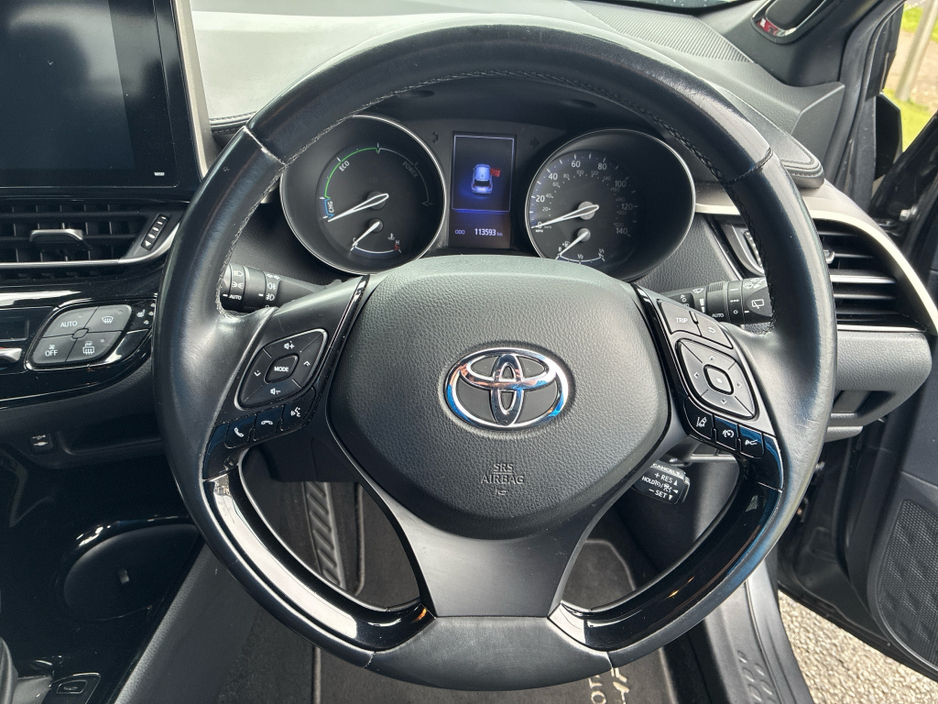 2019 Toyota C-HR - image 14