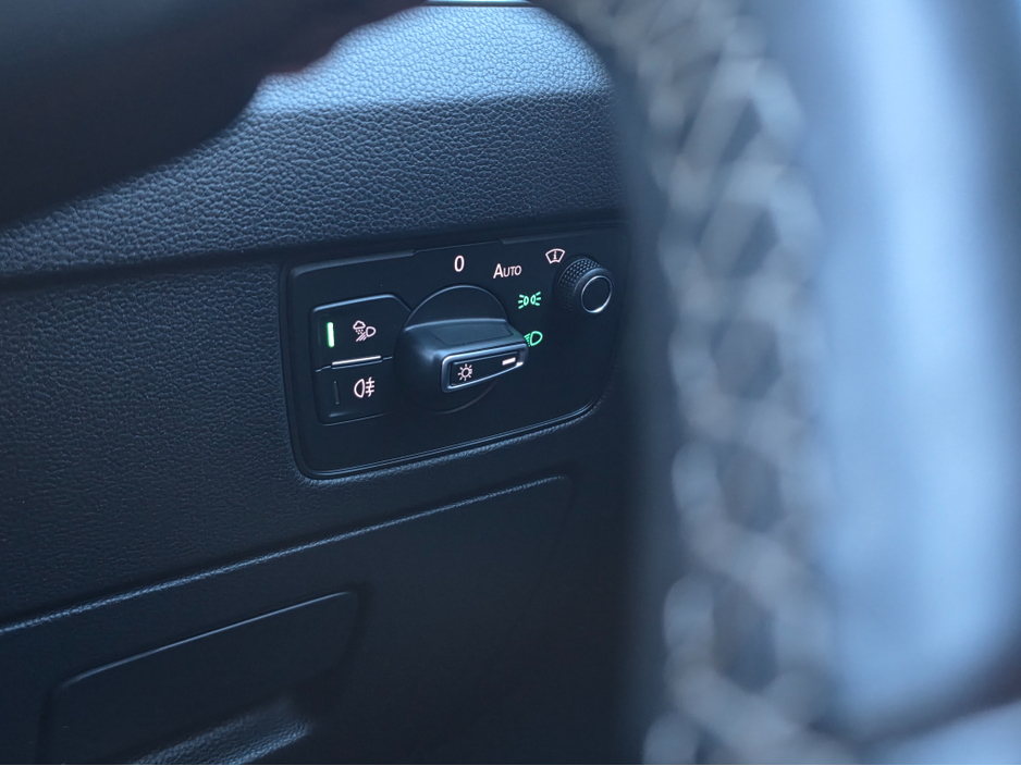 2018 Volkswagen Arteon 2.0 TSI  4 MOTION 280BHP VIRTUAL DASH FULL LEATHER HEATED ELECTRIC SEATS SAT NAV CARPLAY ANDROID AUTO BLIND SPORT PARKING SENSORS SELF PARKING ASSIST 360 CAMERA €27,500