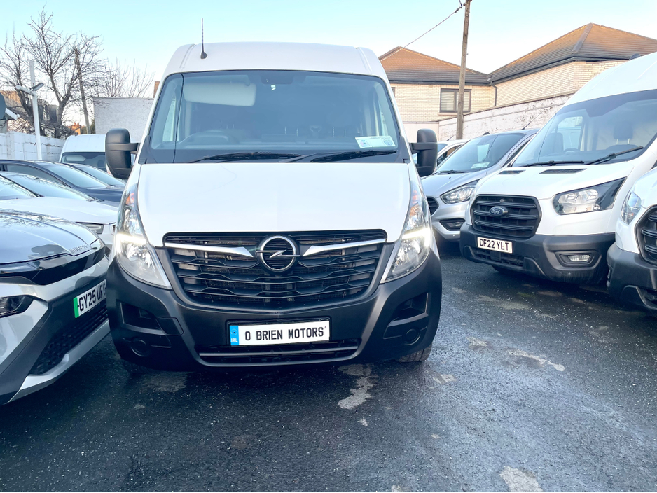 2022 Opel Movano L3H2 3500 2.3 CDTI 135BHP LWB €17,000