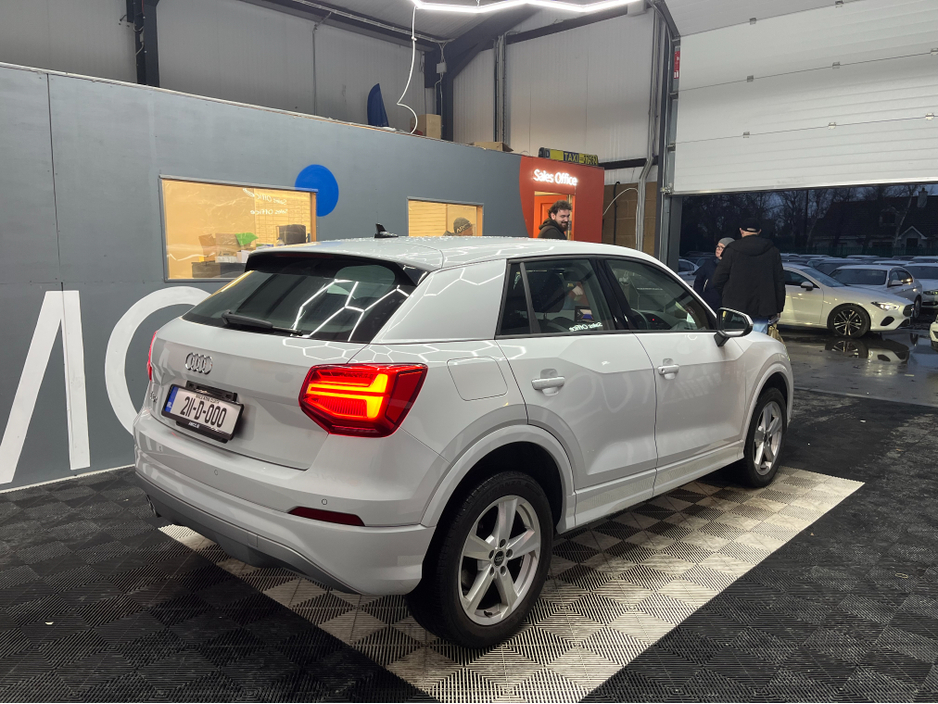 2021 Audi Q2 €28950 2021 AUDI Q2 35TDI SPORT 2.0 AUTOMATIC / CRUISE CONTROL / REVERSE CAMERA / HEATED SEATS / APPLE CARPLAY / AND MORE €28,950