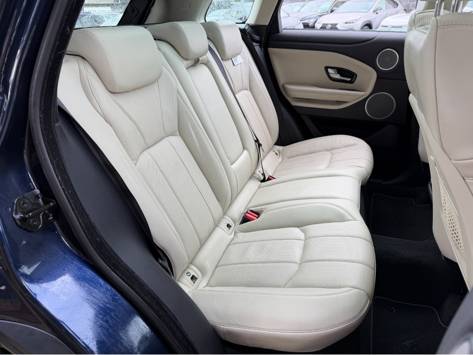 2017 Land Rover Range Rover Evoque PANORAMIC ROOF..CREAM LEATHER..2 KEYS €23,950
