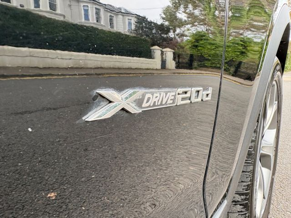 2016 BMW X3 - image 10