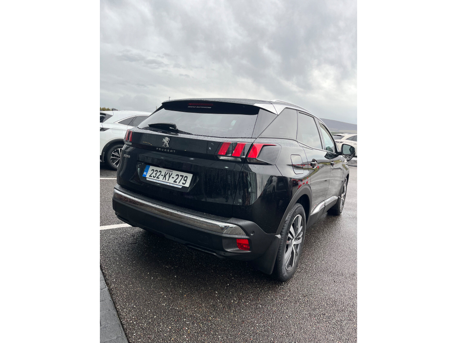 2023 Peugeot 3008 1.2 PureTech 130bhp Auto 6.4 Allure