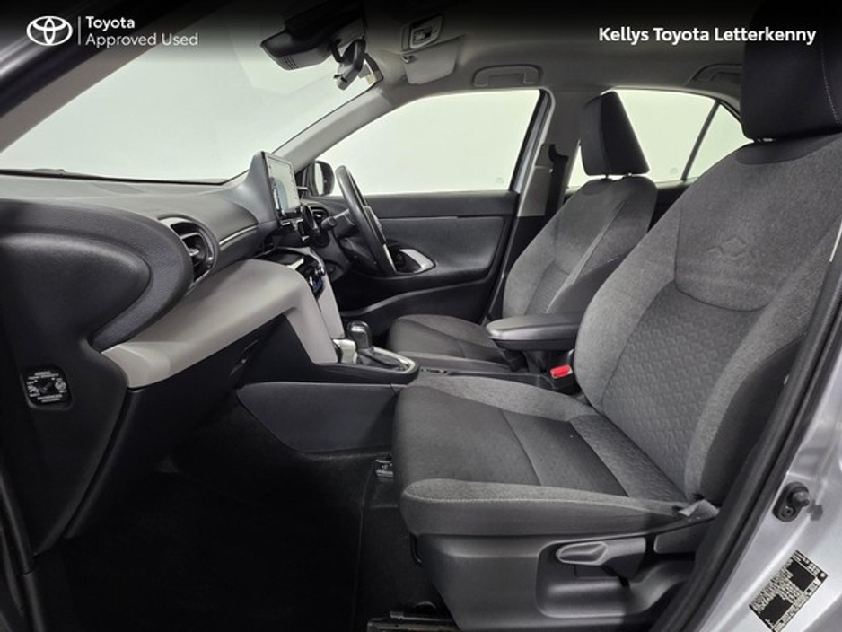 2022 Toyota Yaris Cross YARIS CROSS LUNA - #170 €24,495