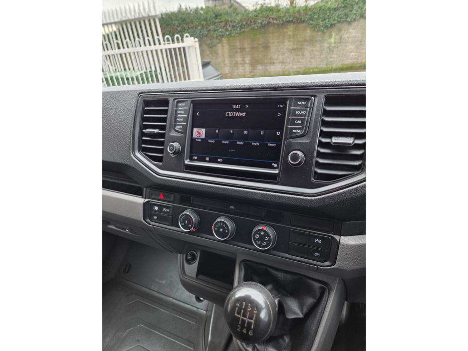 2018 Volkswagen Crafter 30 MWB 140HP MANUAL 6SPEED FWD HR 5DR €15,000