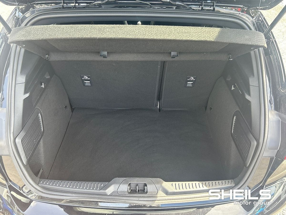 2024 Ford Focus - image 9