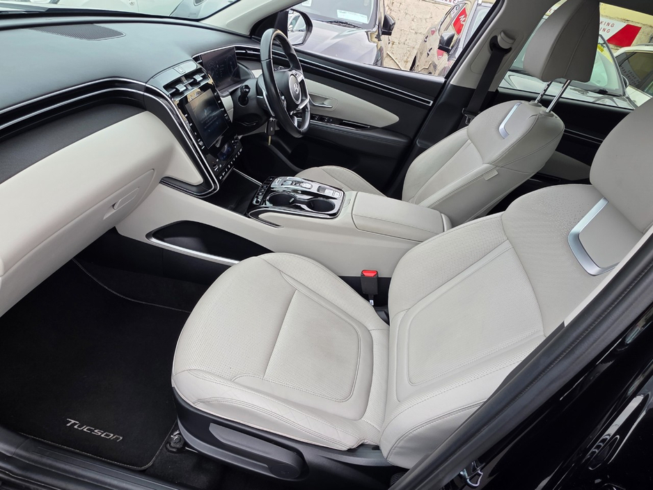 2022 Hyundai Tucson - image 12