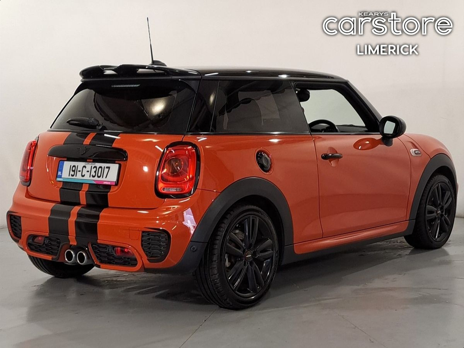 2019 MINI Hatch - image 3