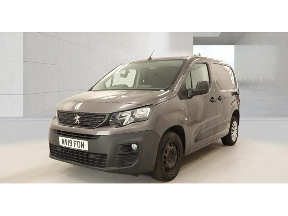 2019 Peugeot Partner - image 6