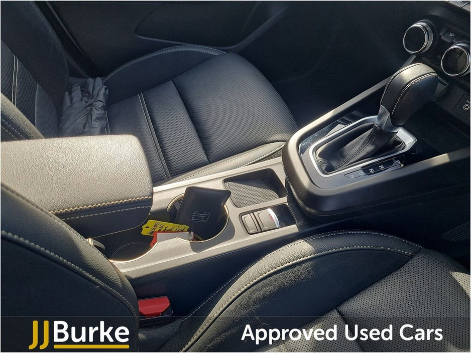 2023 Renault Arkana - image 18