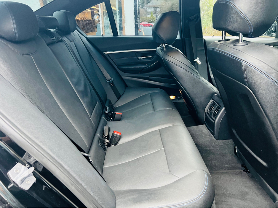 2019 BMW 3 Series 320 D // M-SPORT // 2 KEYS €27,950