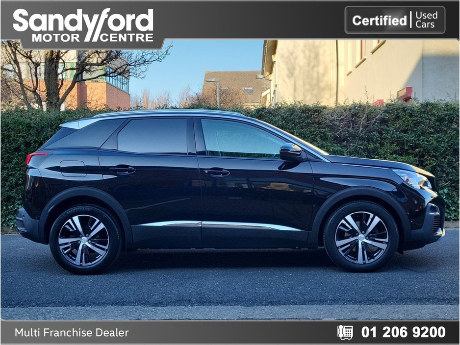 2018 Peugeot 3008 - image 8