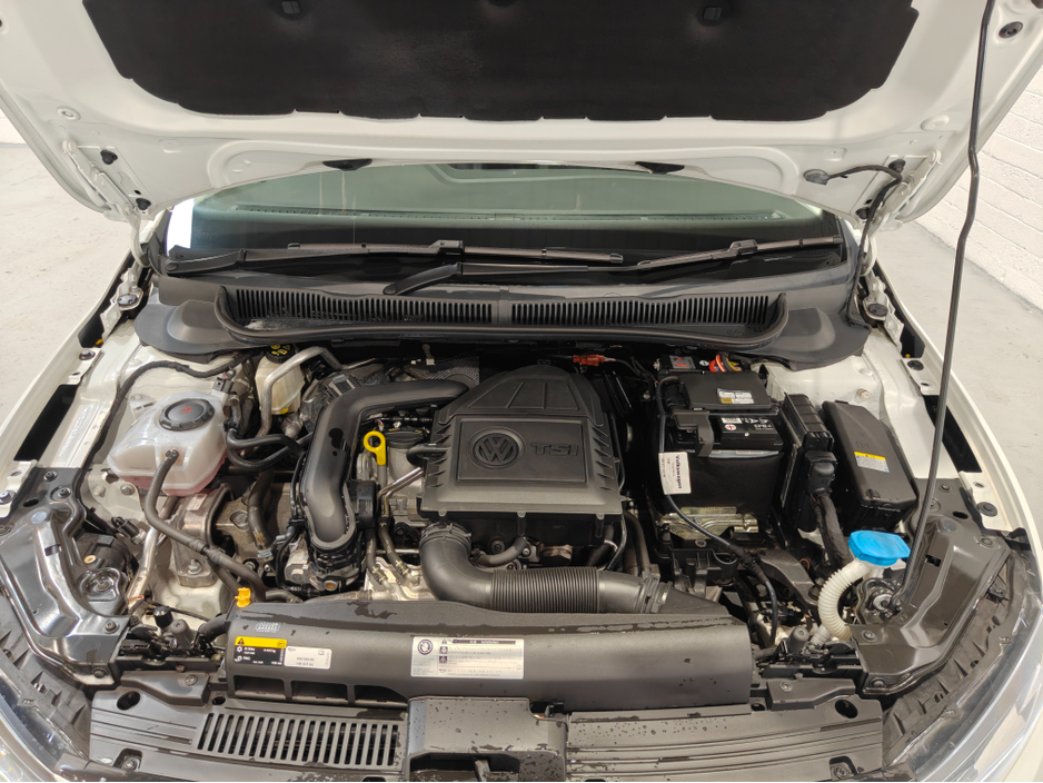 2018 Volkswagen Polo - image 27