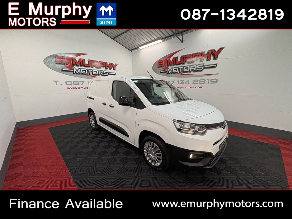 2021 Toyota Proace - image 7