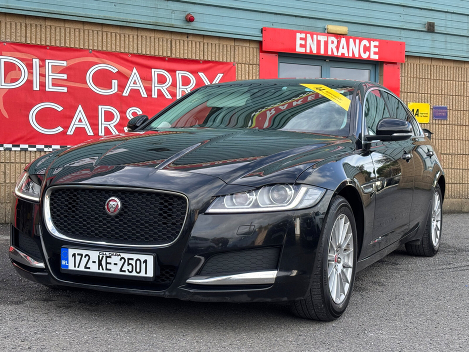 2017 Jaguar XF - image 2