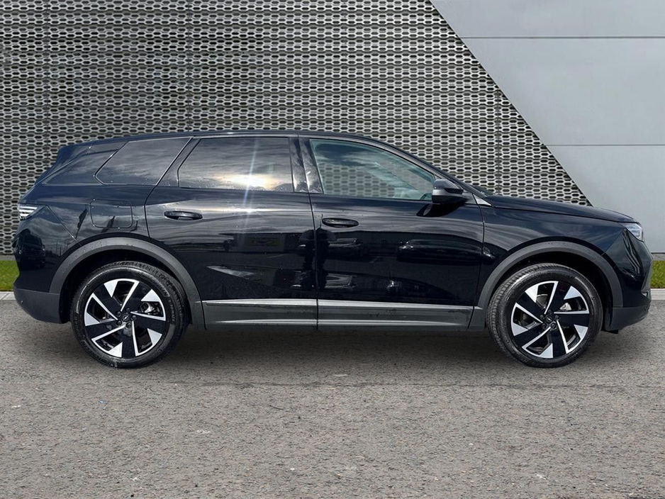 2026 Opel Grandland - image 6