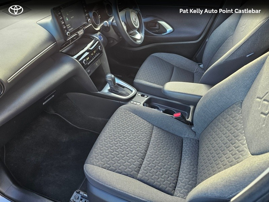 2023 Toyota Yaris Cross YARIS CROSS LUNA €27,900