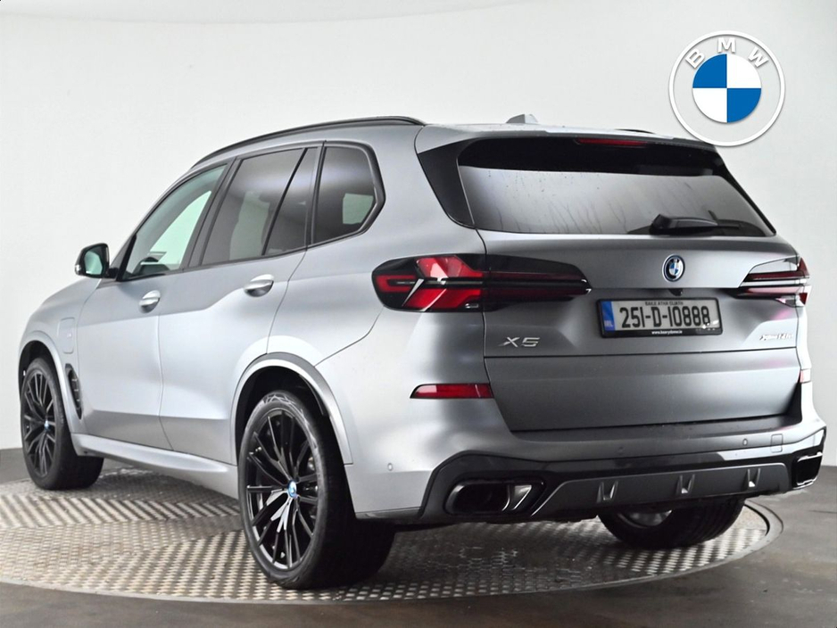2025 BMW X5 xDrive50e M Sport €109,900