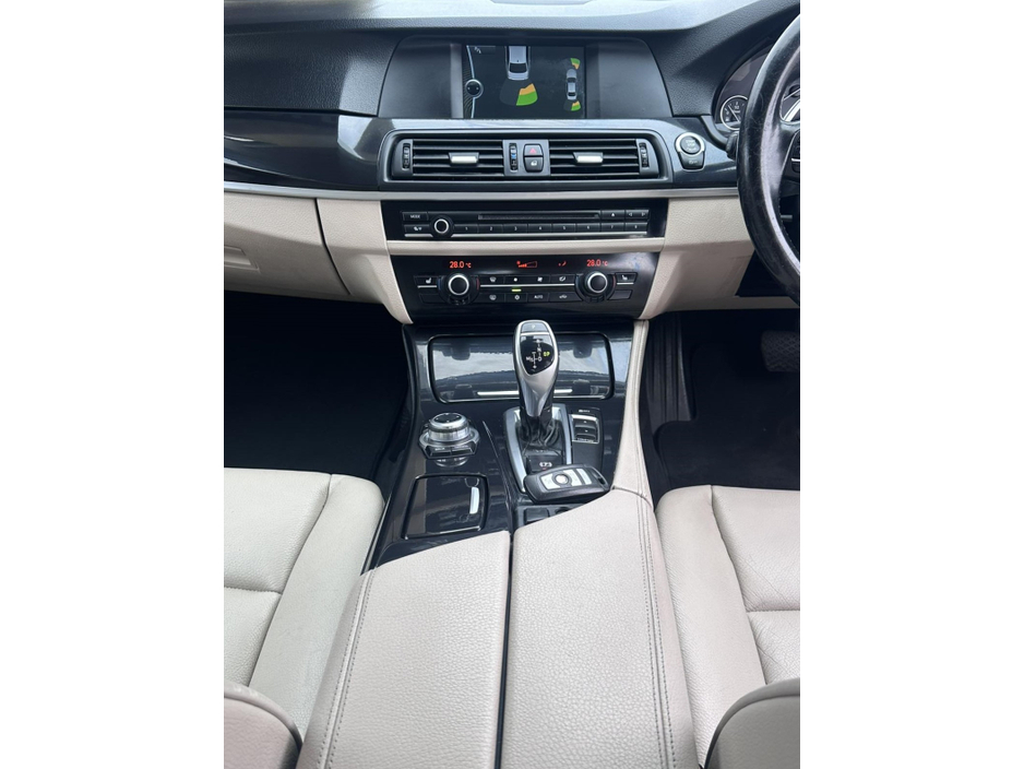2012 BMW 5 Series - image 15