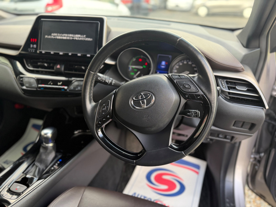 2018 Toyota C-HR 1.8 HYBRID LUNA €18,900
