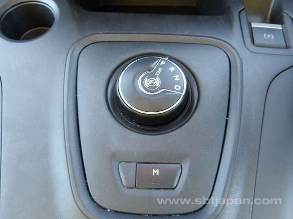 2023 Citroen Berlingo - image 12