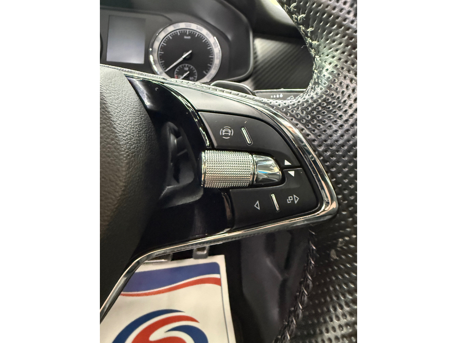 2021 Skoda Kodiaq - image 14