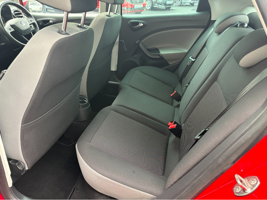 2016 SEAT Ibiza - image 9