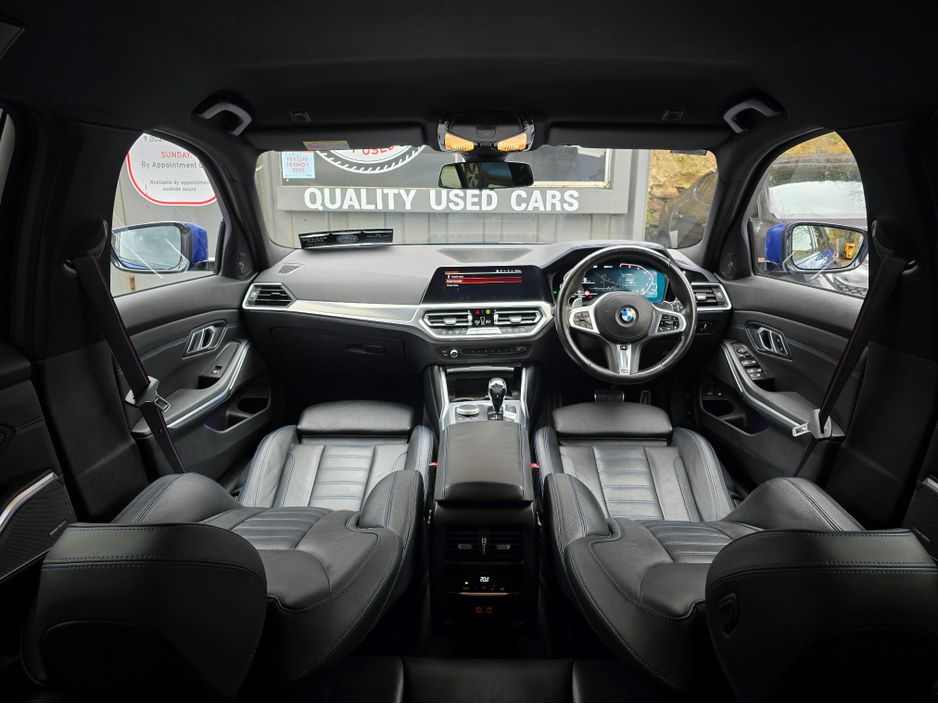 2021 BMW 3 Series - image 14