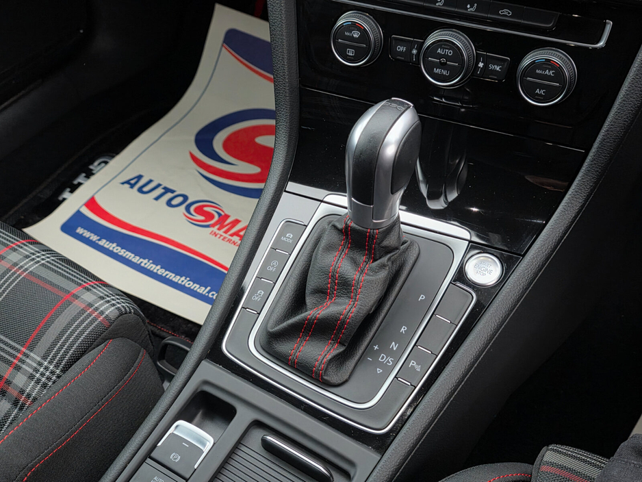 2018 Volkswagen Golf 2.0TSI DSG 5DR 220HP GTI €22,999