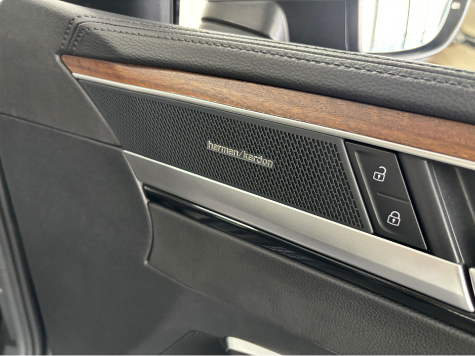 2021 Volkswagen Arteon - image 10