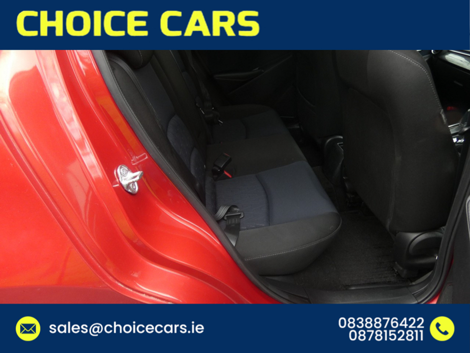 2015 Mazda Demio - image 7