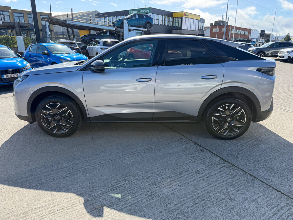 2025 Peugeot 3008 - image 7