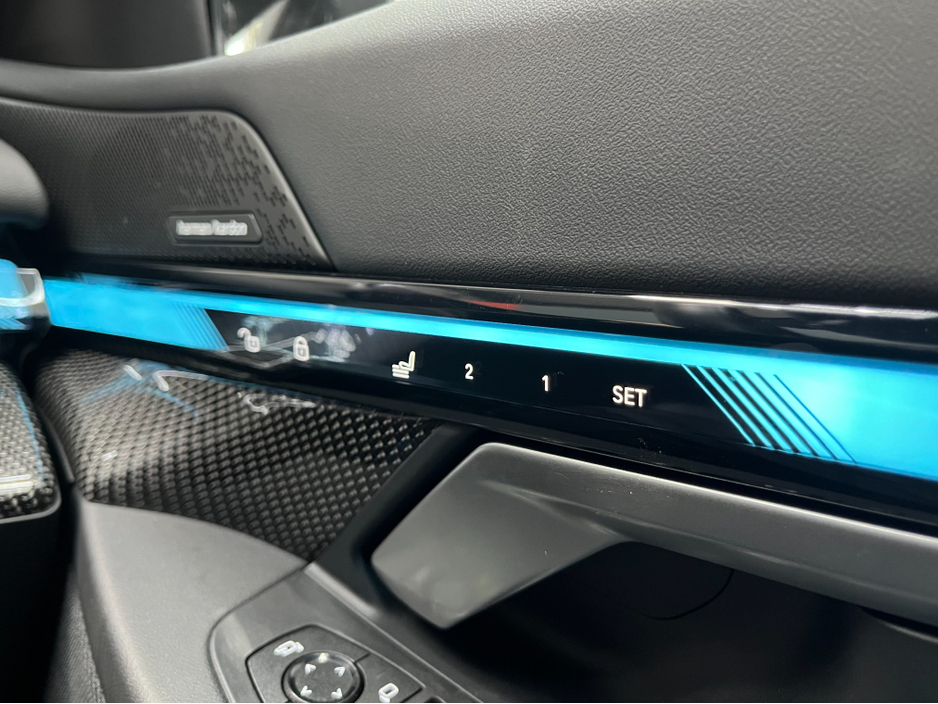 2024 BMW i5 - image 16