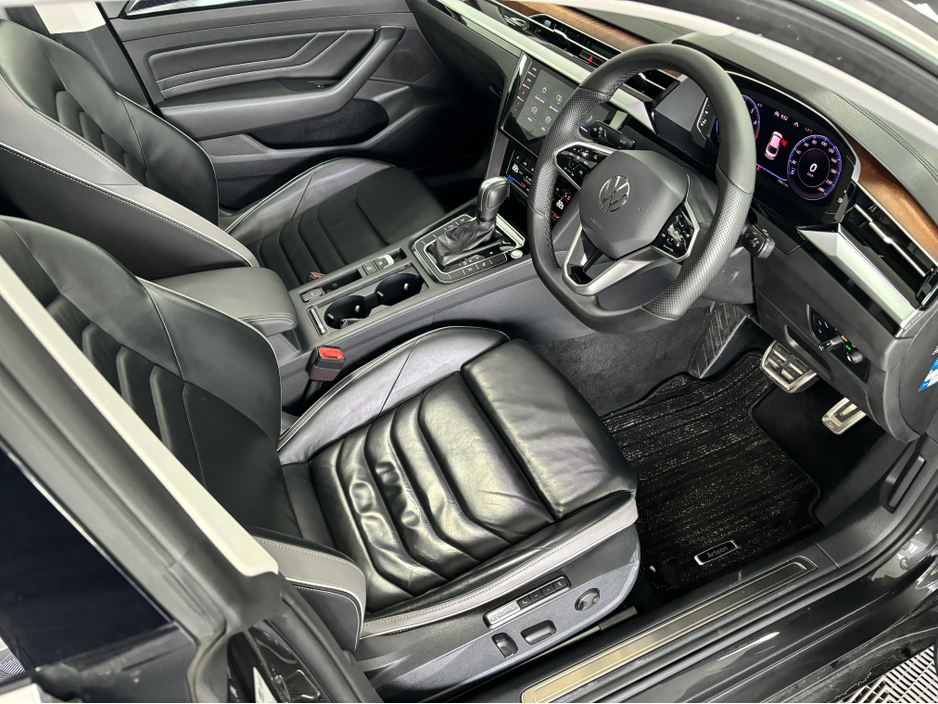 2021 Volkswagen Arteon - image 8