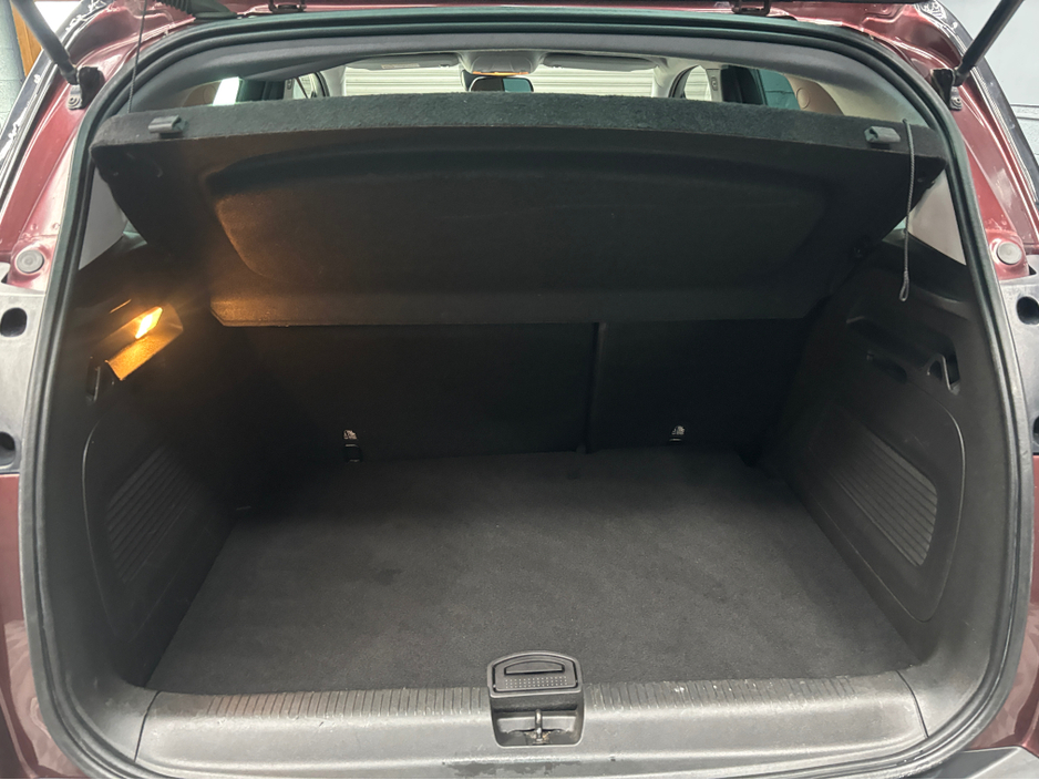 2019 Opel Crossland X - image 6