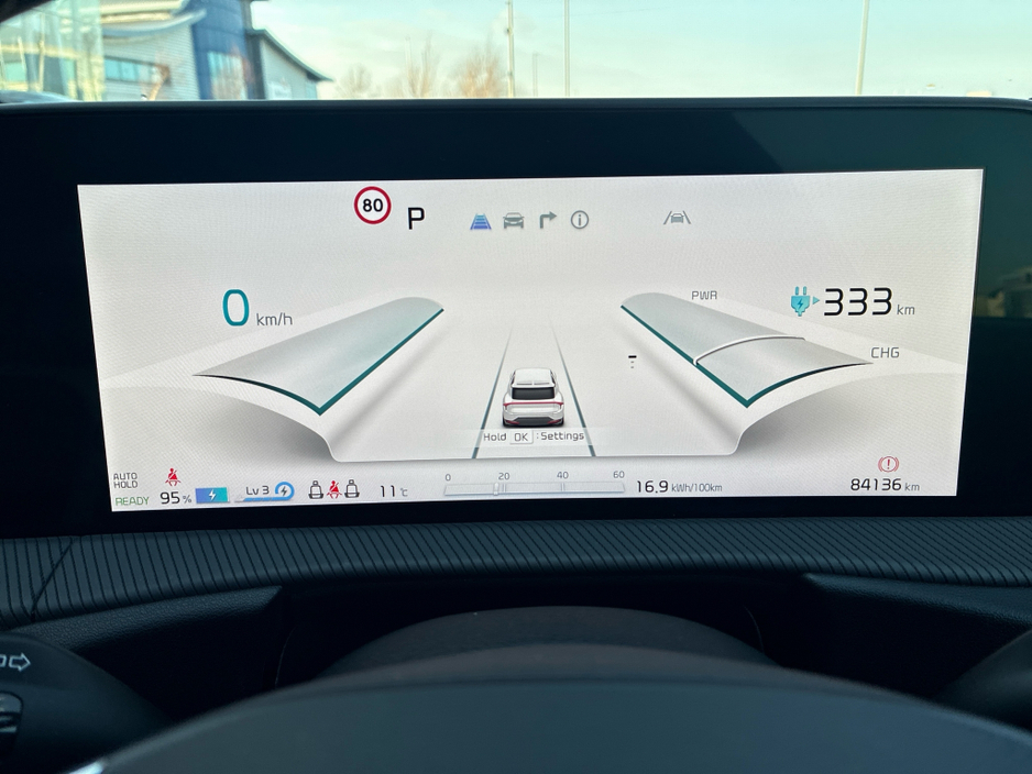 2022 Kia EV6 - image 23