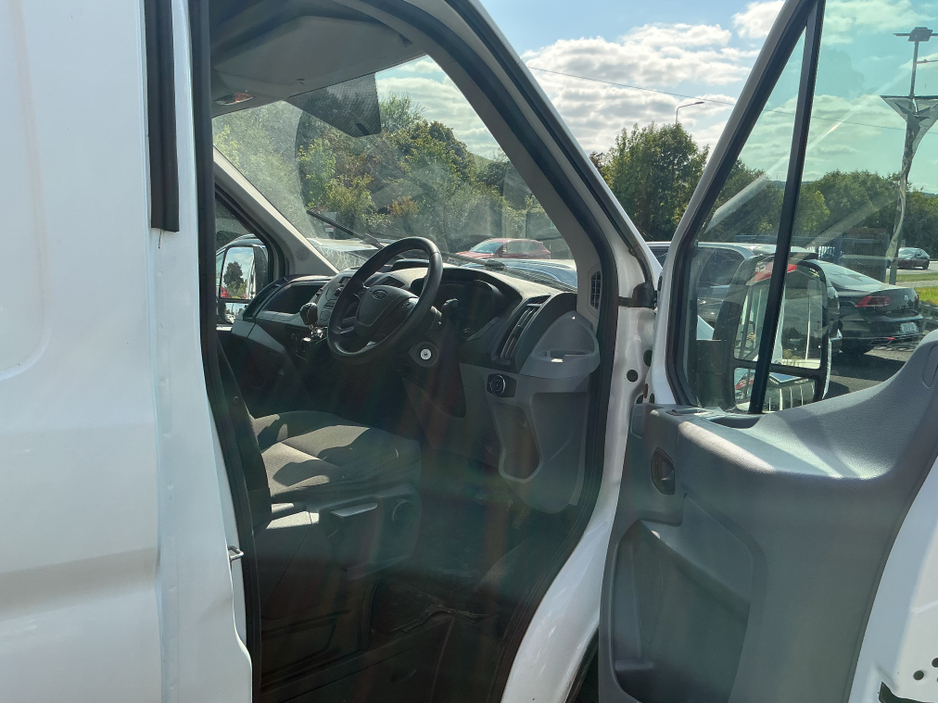2016 Ford Transit Custom T350 5DR LX 6DR V363 €8,995